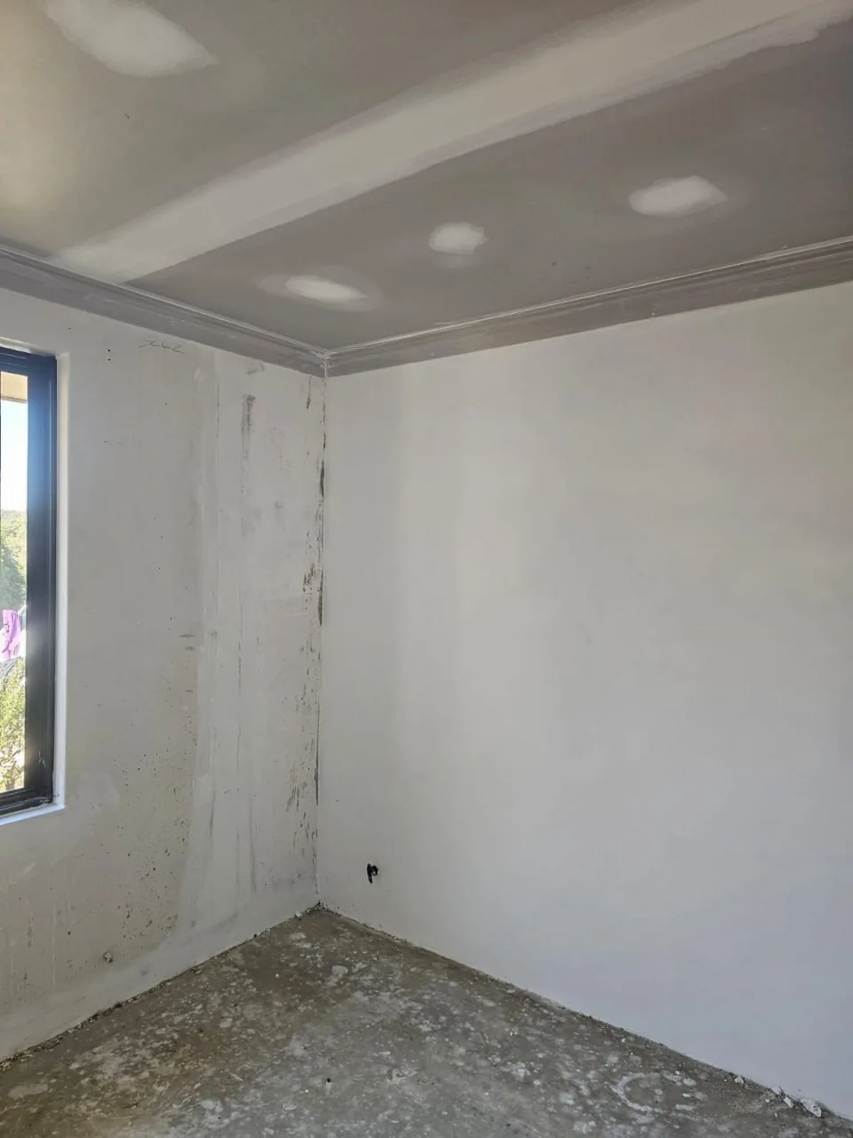 A Roleystone bedroom with a new flat ceiling and a clean cornice line where it meets the wall